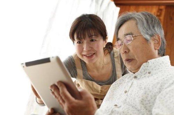 单亲家庭的女生为什么不好（为什么很多人反感对方是单亲家庭？单亲家庭有什么不好？）